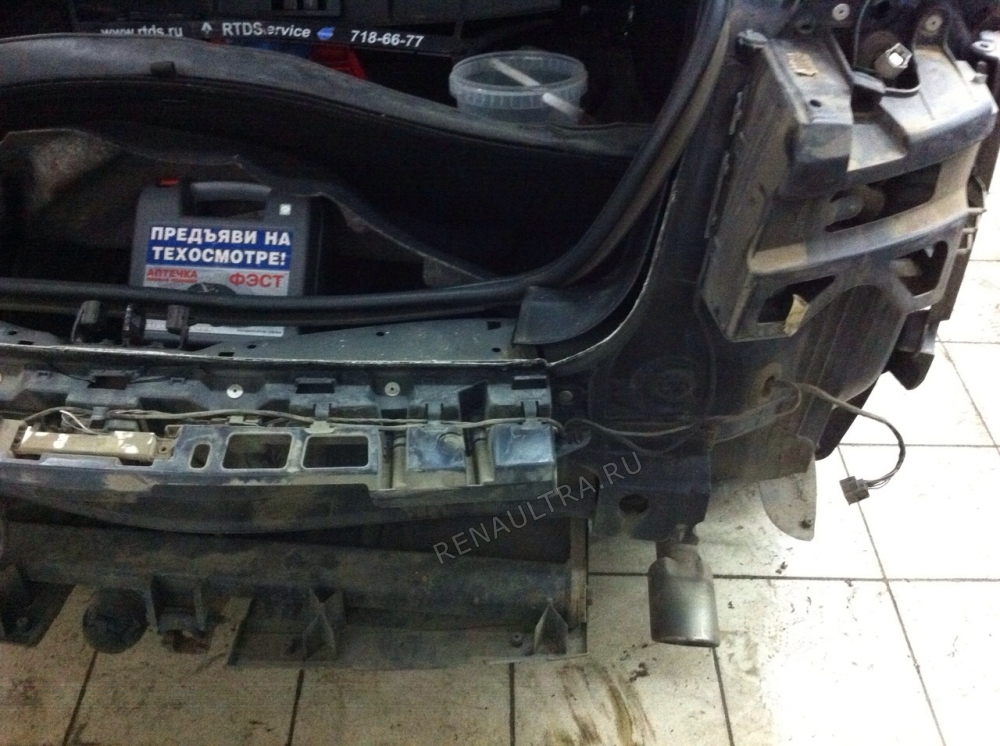 Renault Laguna III / Покраска заднего бампера, ремонт задней панели. / СТО Р-Кузов / ремонт